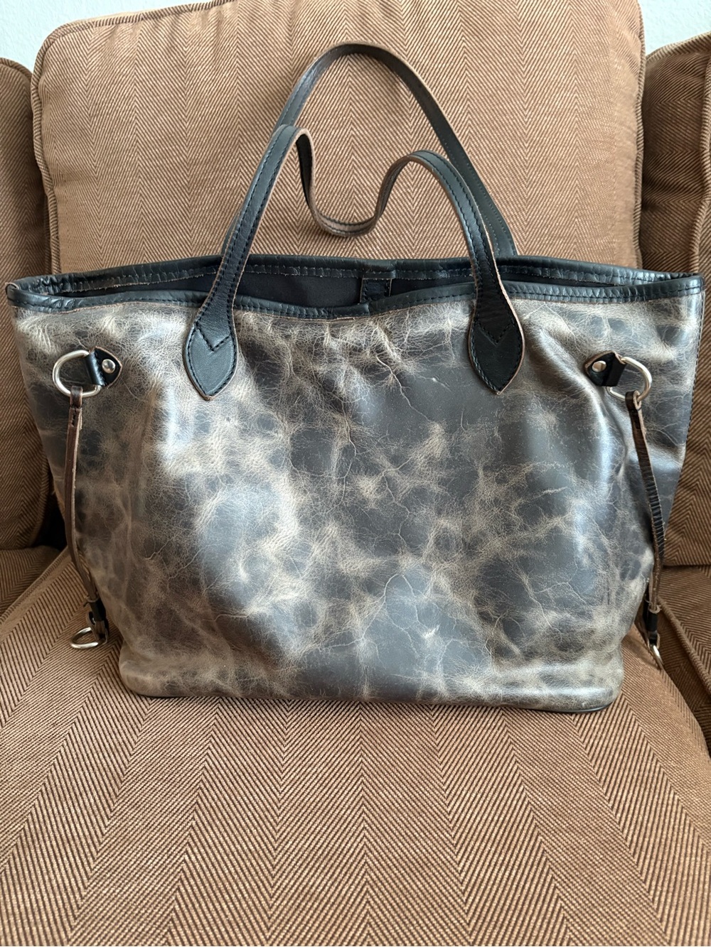 Freebird Leather Tote Bag in Distressed Brown